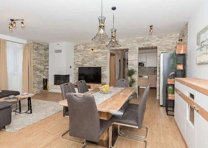 J&j شقة ماكارسكا